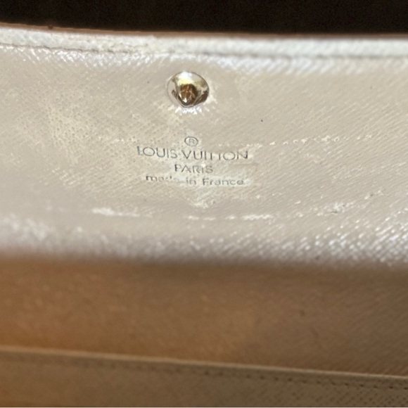 Louis Vuitton Long Wallet in a Chain / Ivory Damier / Retrofitted! - Picture 11 of 12
